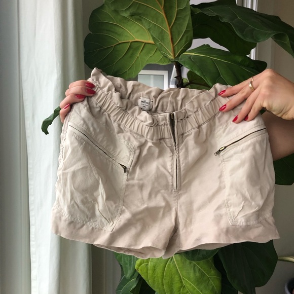 Wilfred Linen Shorts - Size 2 - Picture 1 of 5